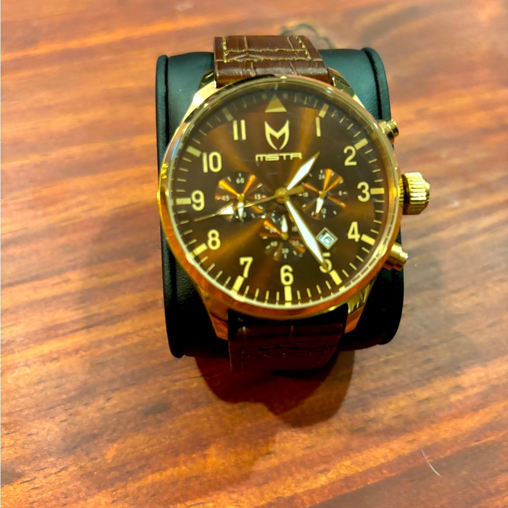 Meister AV116CB Aviator watch